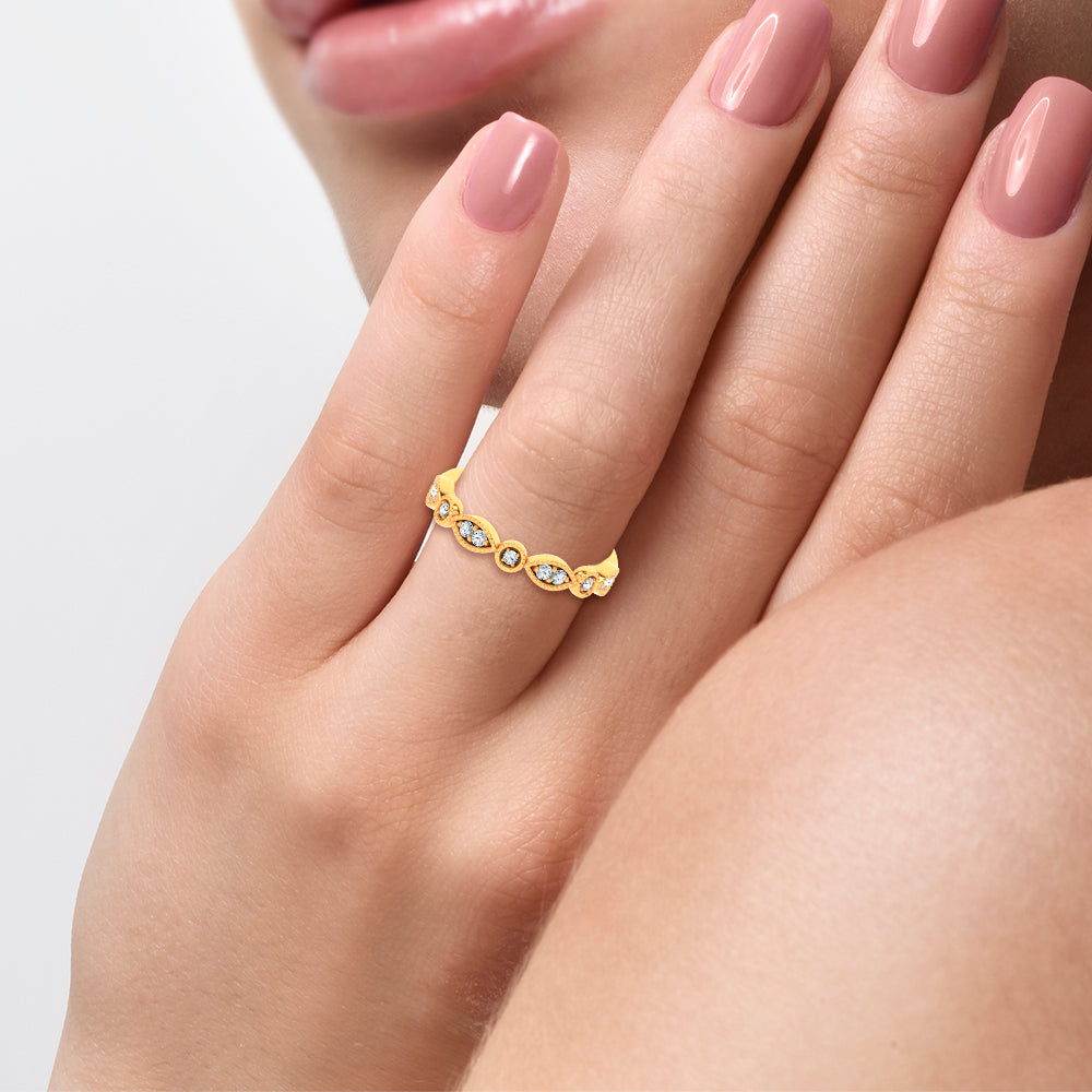 0.17 ct Diamond Band in 14K Gold