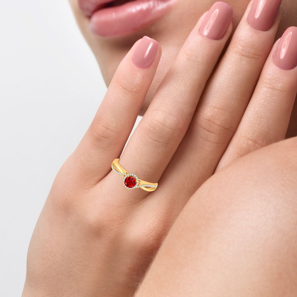 0.10 ct Ruby & Diamond Ring in 14K Gold