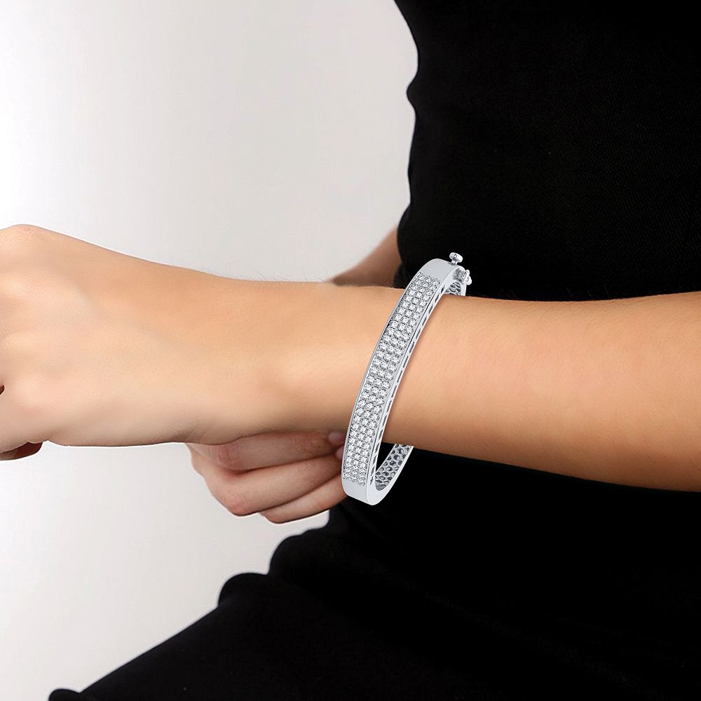 2.00 ct Diamond Bangle in 14K Gold