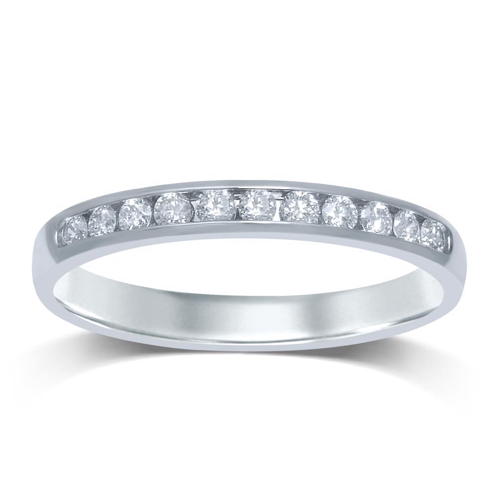0.27 ct Diamond Band in 14K Gold