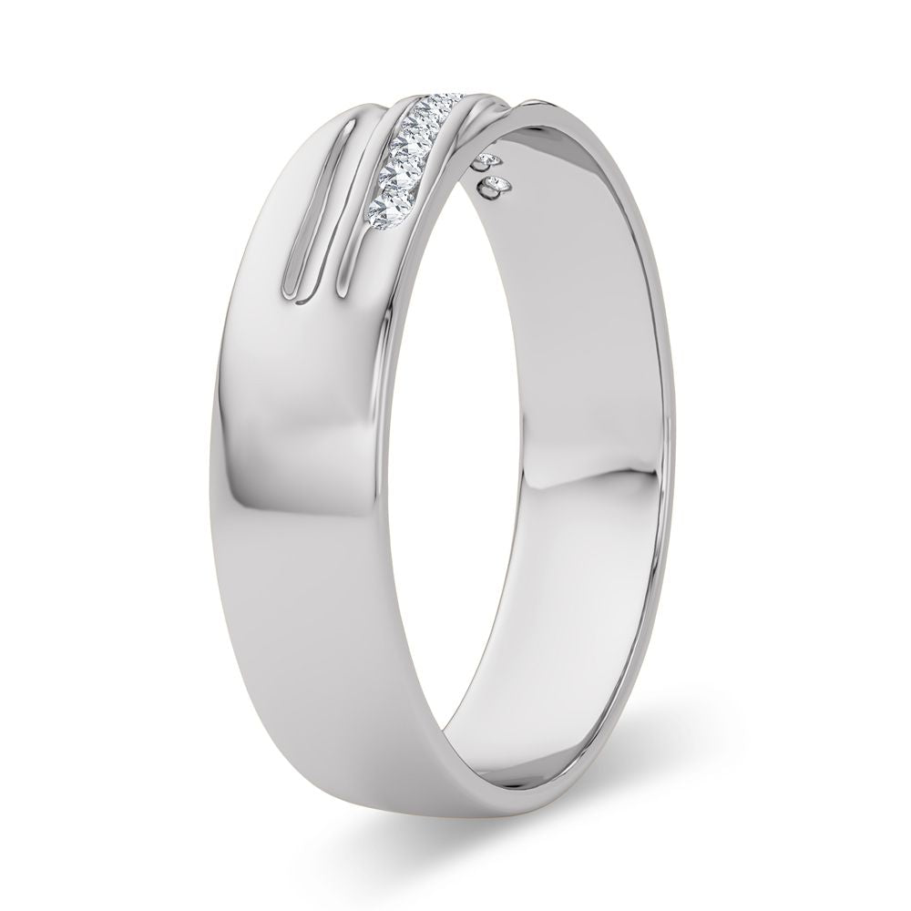 0.11 ct Men's Diamond Band in 14K Gold