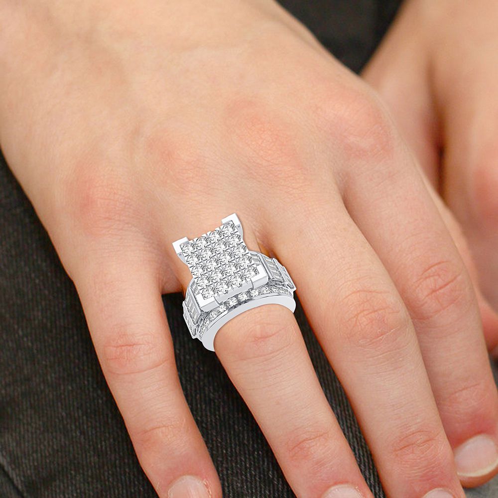 3.90 ct Men's Diamond Ring in 10K Gold