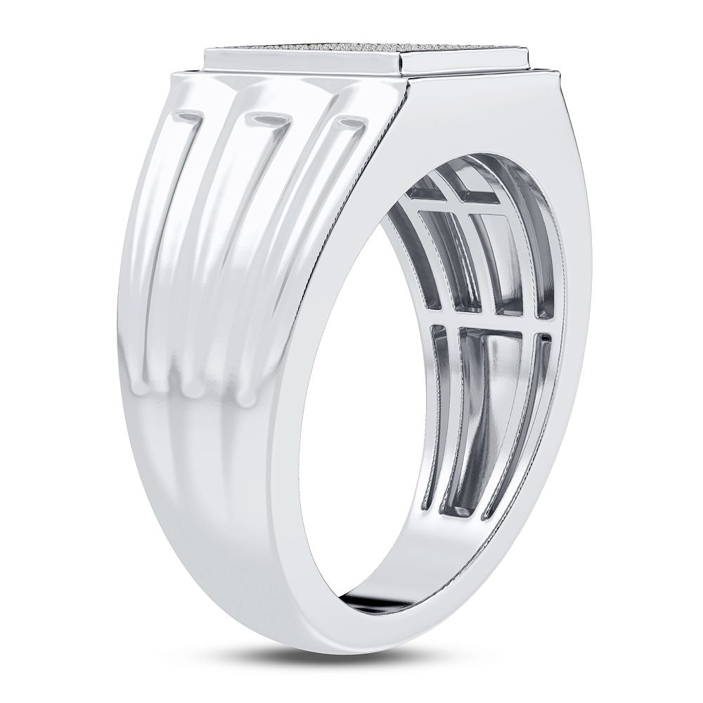0.20 ct Men's Diamond Ring in 10K Gold