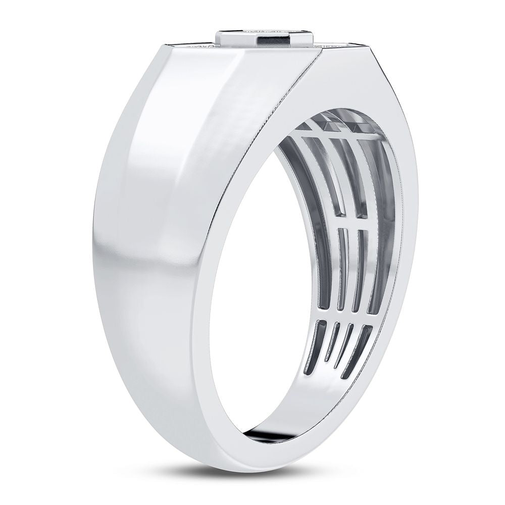 0.15 ct Men's Diamond Ring in 10K Gold