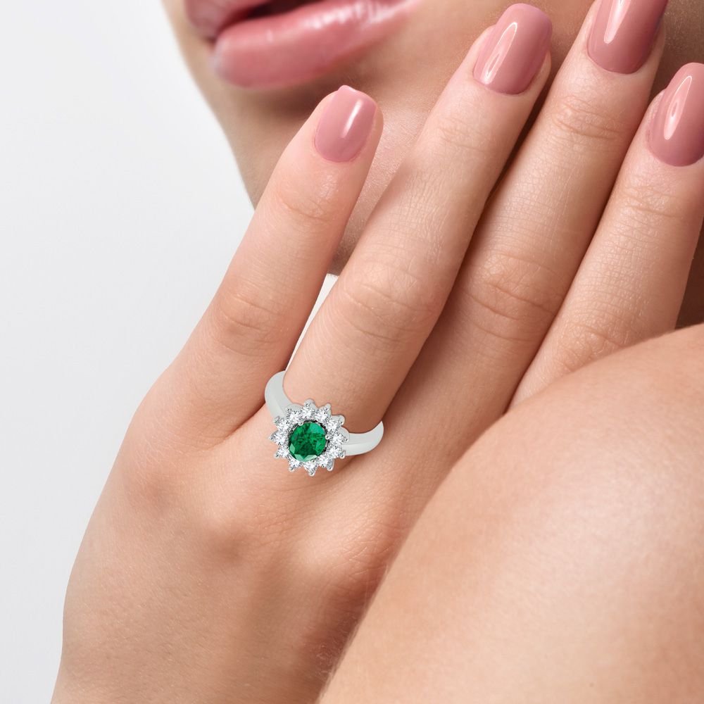 0.79 ct Emerald & Diamond Ring in 14K Gold