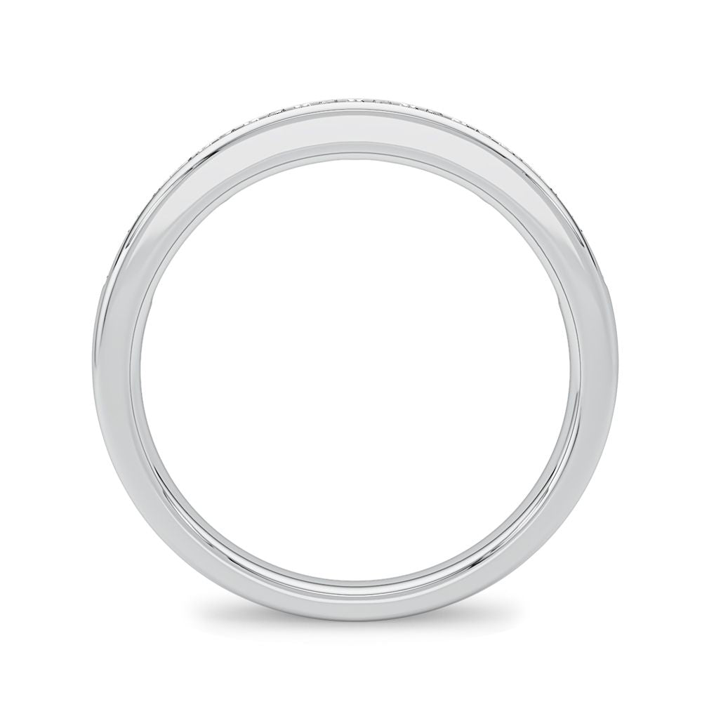 0.20 ct Diamond Band in 10K Gold